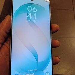 Samsung S26 Plus Cell Phone  Xfinity 