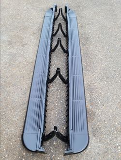 95 to 99 Suburban OEM Factory Running Boards/Very Clean/Mounting Brackets Too/GMC/Chevy/Accessories