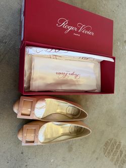 Roger Vivier Paris Ballet Flats with Box size 7.5