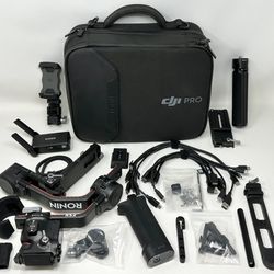 DJI RS 2 Gimbal Stabilizer Pro Combo