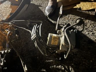 Used ABS control Module For 2020 Hyundai Elantra