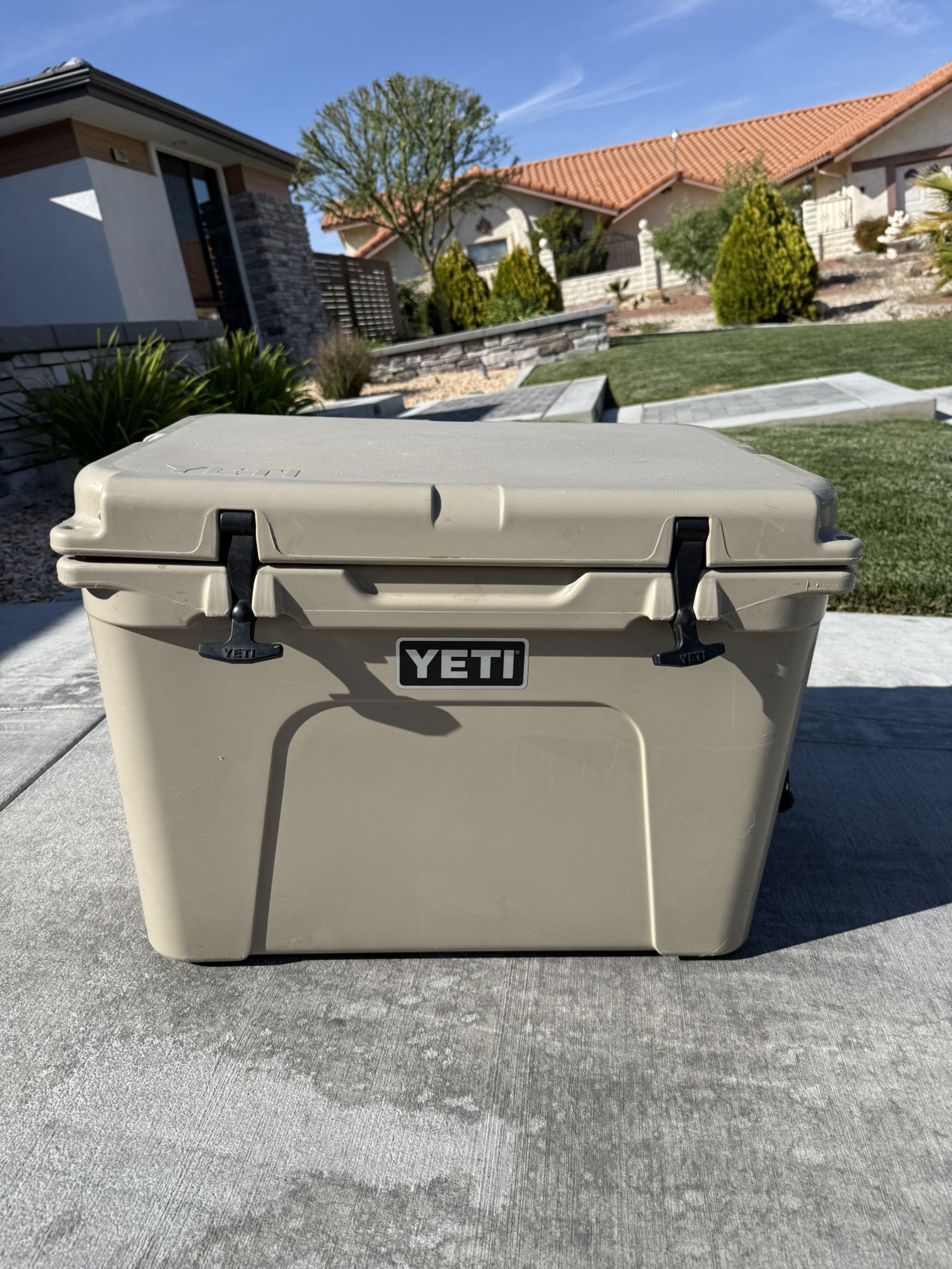 Yeti Tundra 50 Cooler