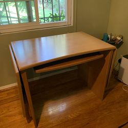 Expandable Desk 