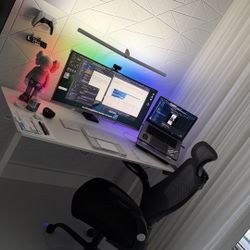 Black Ergonomic Desk Chair