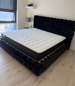 KING BED FRAME WITH MATTRESS