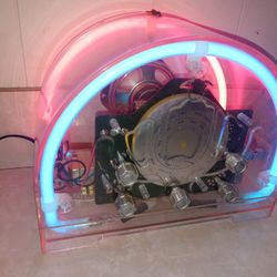 Antique Neon Am/Fm/cassette Tape Radio