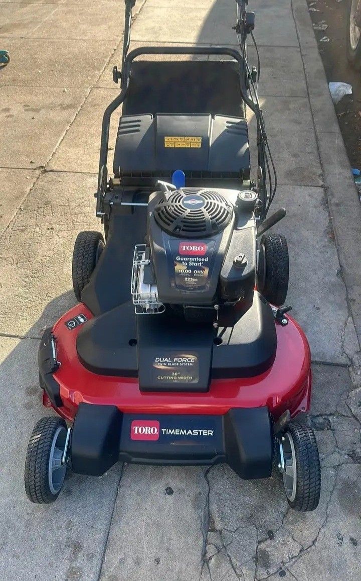 Toro-Timemaster-Mower