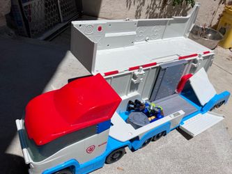 Paw Patrol Patroller and fire truck
