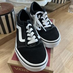 Vans Size 2