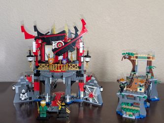 Lego 70643 & 70608
