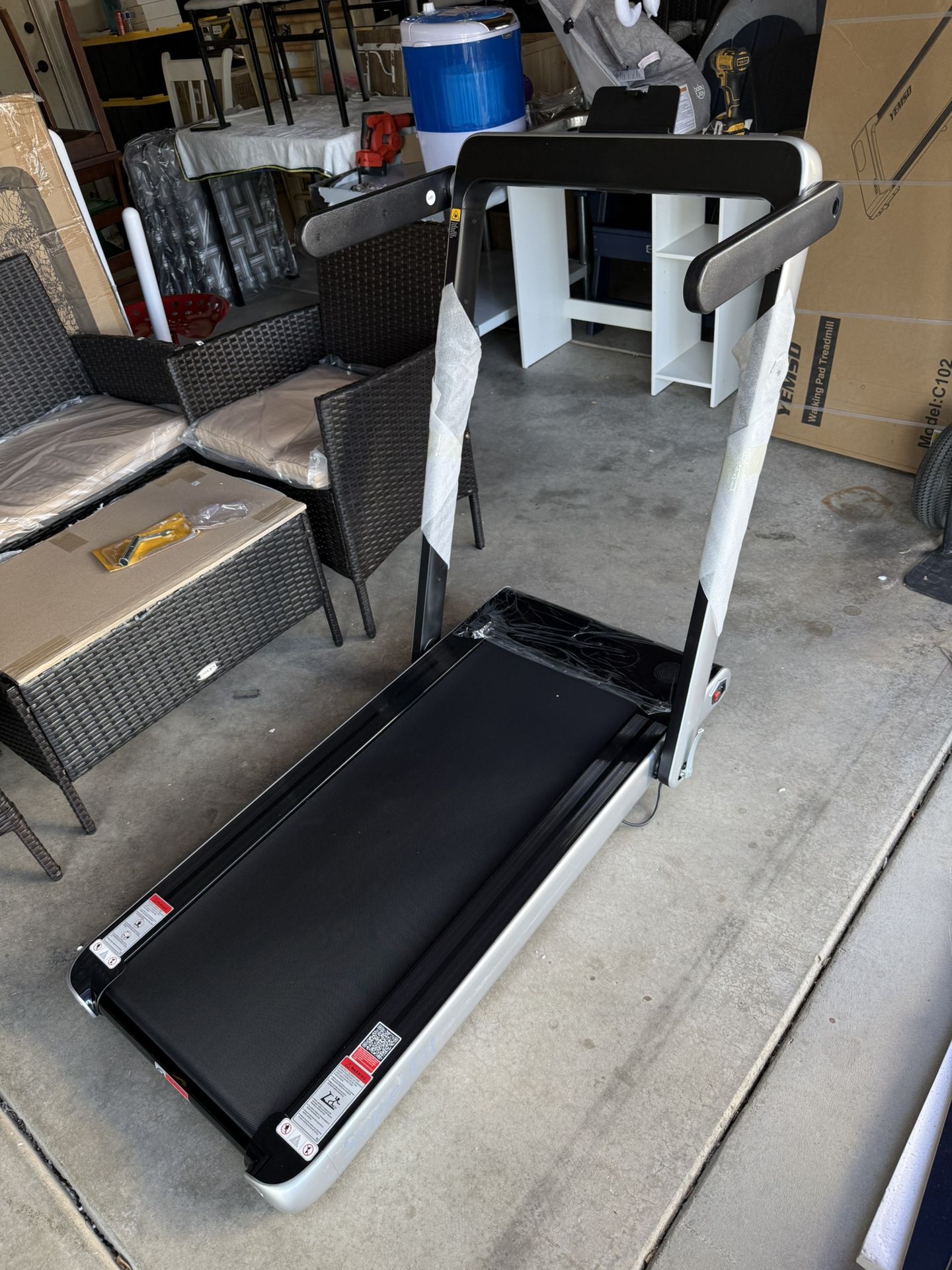 Costway 2-in-1 Folding Treadmill 2.25HP