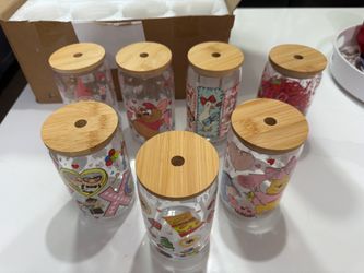 Uvdtf cups with straw