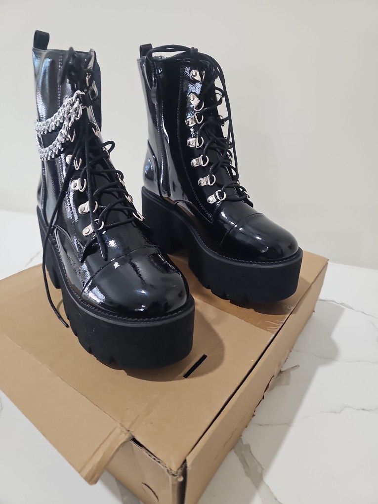 New Black Boots 3 Inch Hight Size 8  Hollywood 