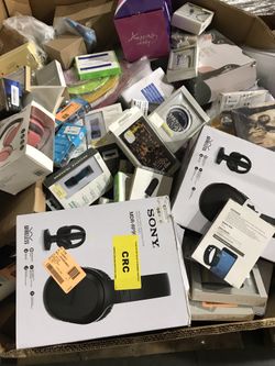 Mixed electronic and household items pallets! 500+ items