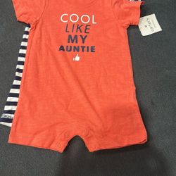 Carter’s 2 Pack Size 12 Months