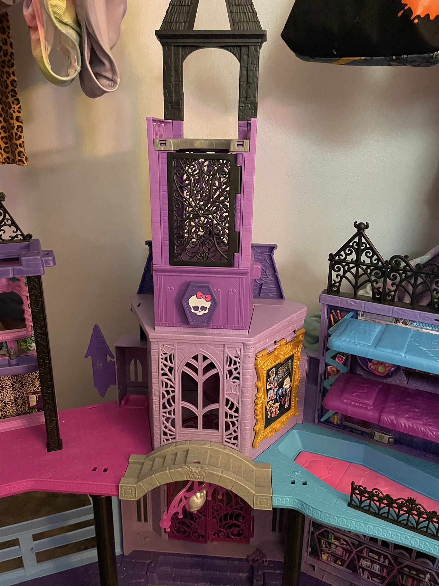 Monster High Doll House