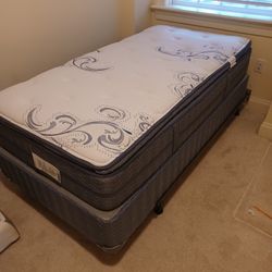 Matress With Box Spring 