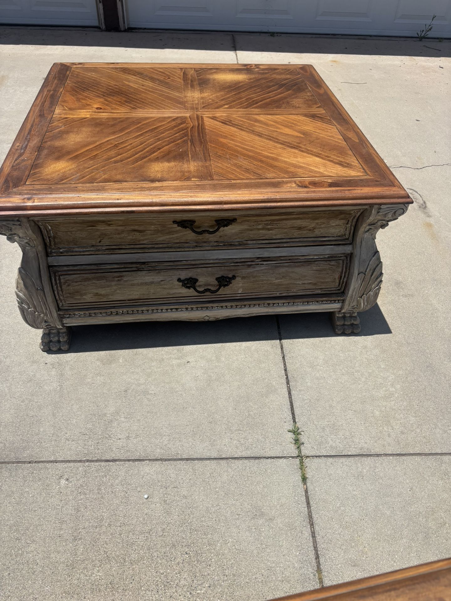 Coffee & End Table