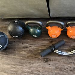 Weights Gym Equipment Bundle NOT SOLD SEPARATELY $70 For All . Over 100 + Lbs Total 