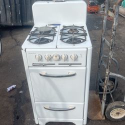Wedgewood antique stove gas