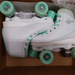 Roller Derby Roller Star 600 Women's Roller Skates - White/Mint - Size 05