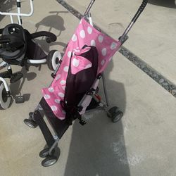 Free Minnie Mouse stroller