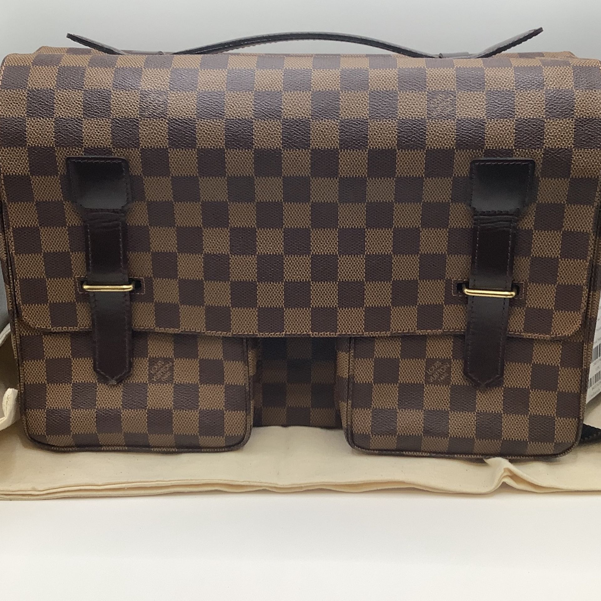 Louis Vuitton Damier Messenger Bag- DOUBLE AUTHENTICATED