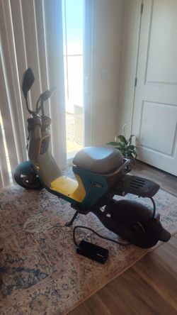 Segway Ninebot C80 Electric Moped
