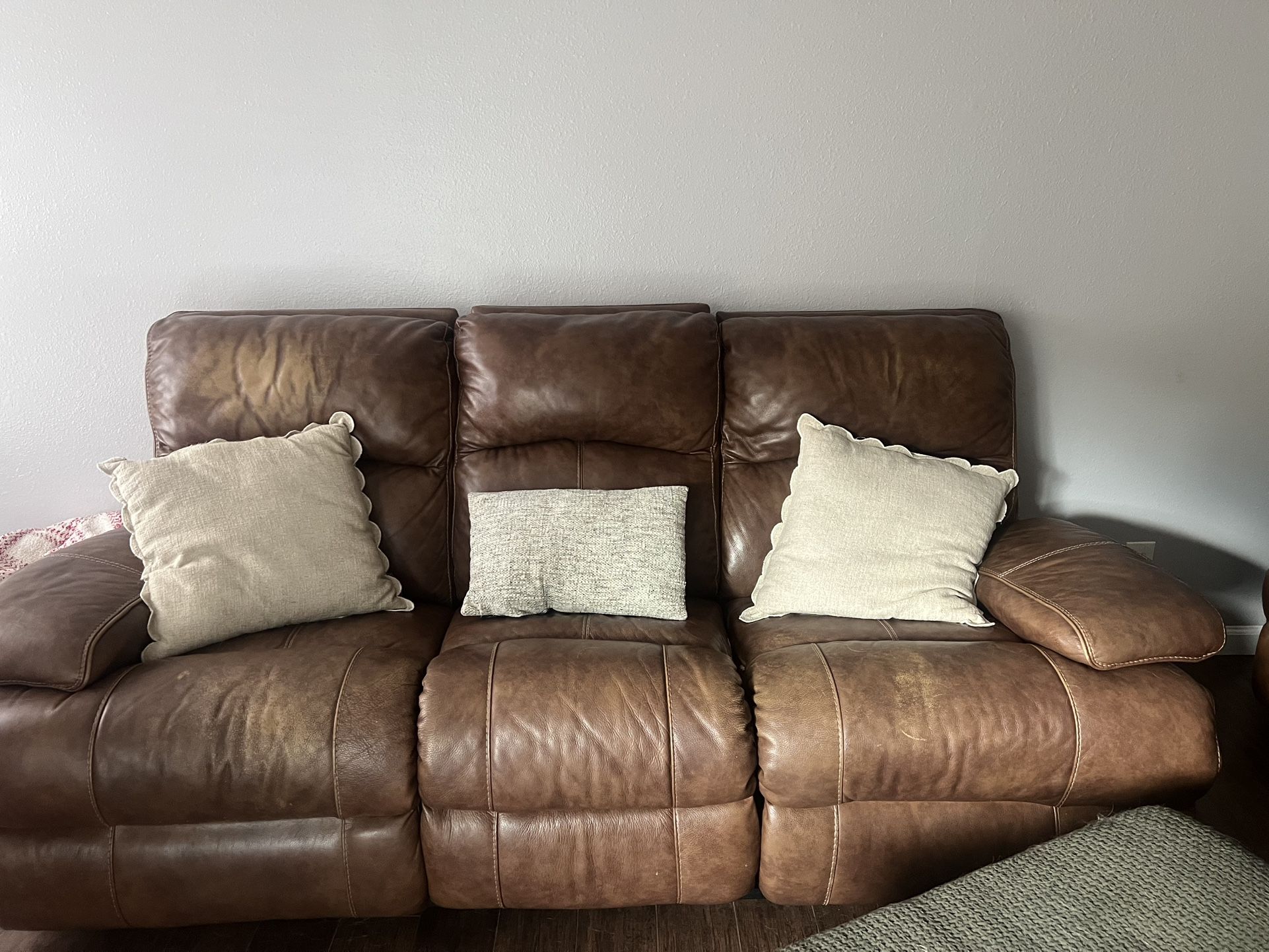 Leather Reclining Couches