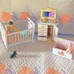 *DOLL HOUSE MINIATURE NURSERY SET*
