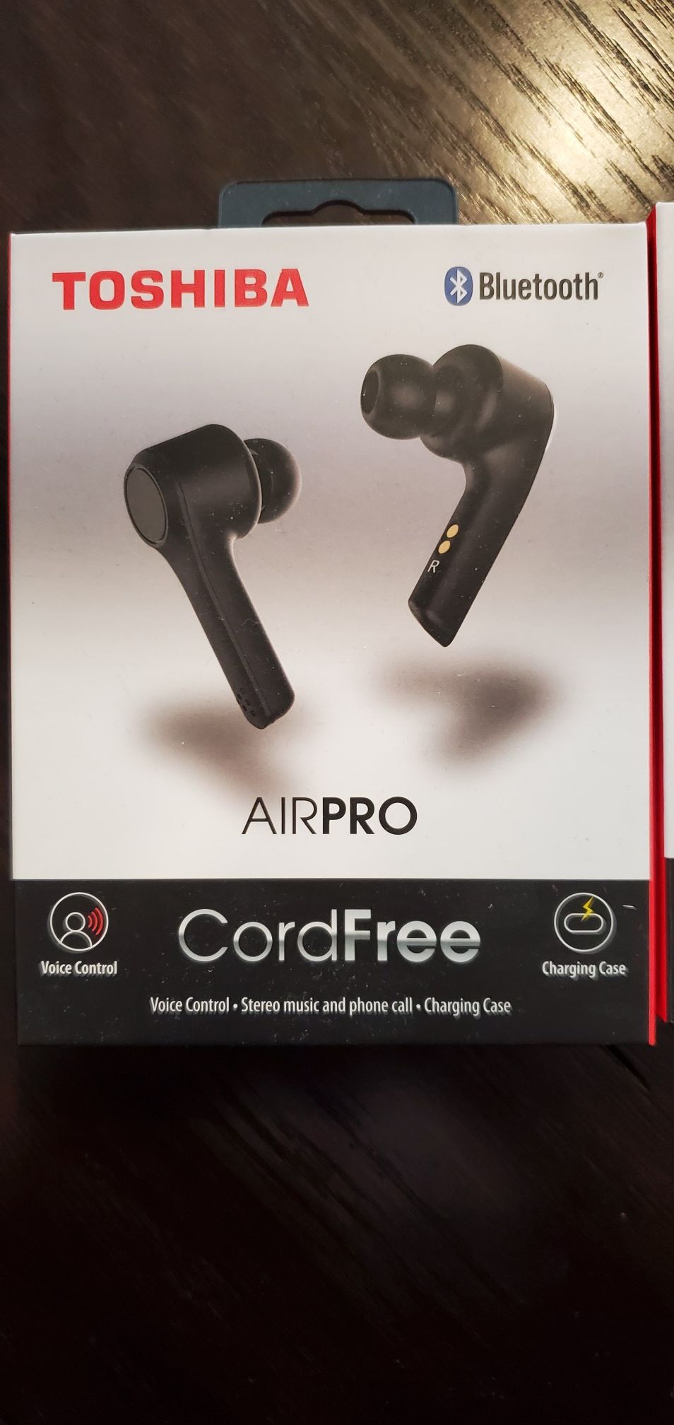 Brand new Toshiba ear pods wireless