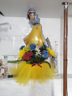 Whole set of centerpieces of snow white hand made