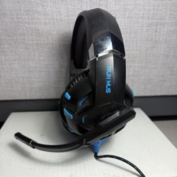 ONIKUMA K2 Pro gaming headset.