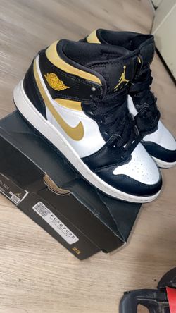 Air Jordan 1 Mid (GS)