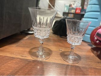 Set of 16 Crystal Wine (8) & Cordial/Liqueur (8) Glasses