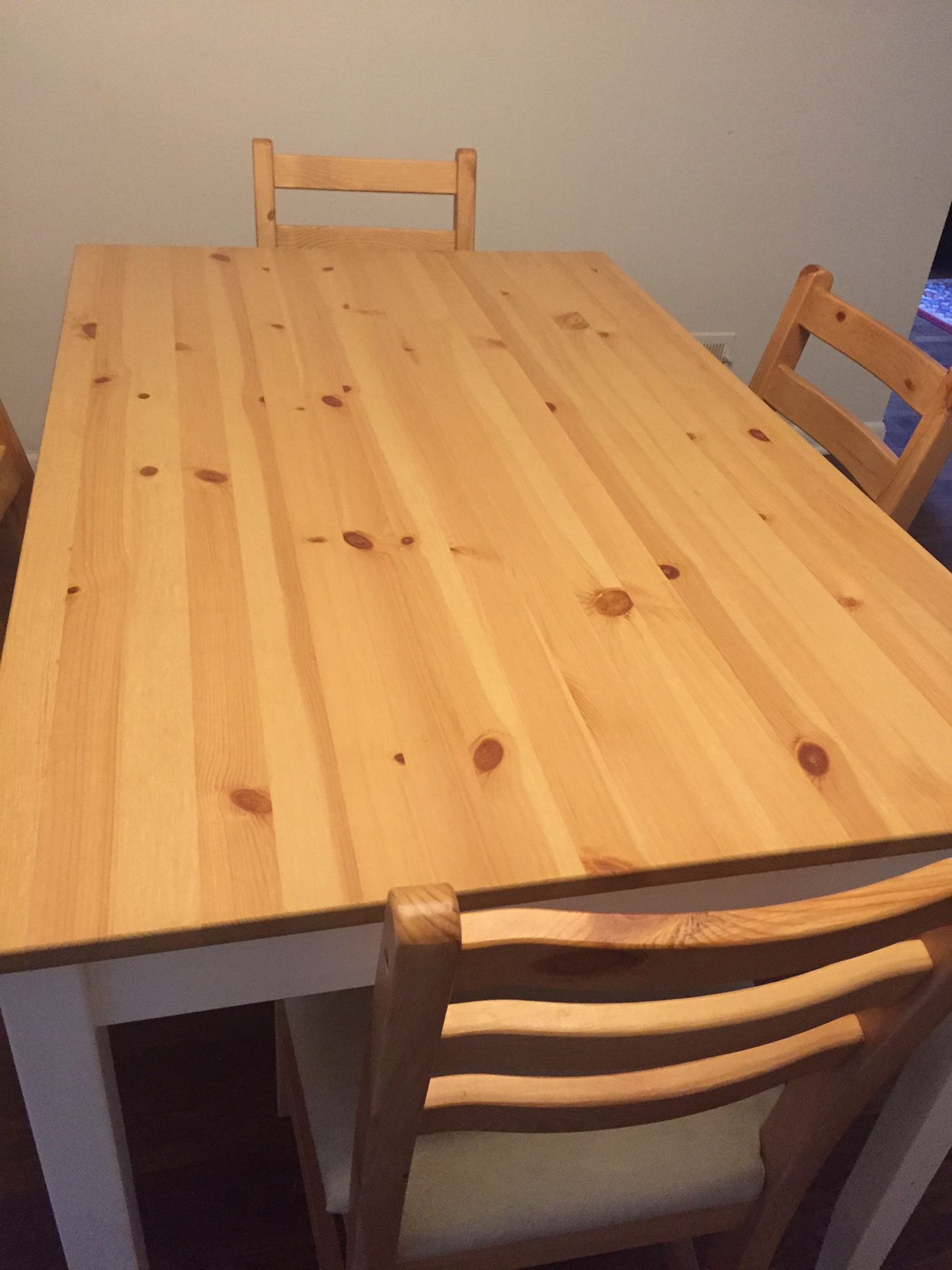 IKEA dining table with 4 chairs
