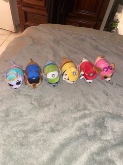 6 Paw Patrol Mini Beenies with Bonus