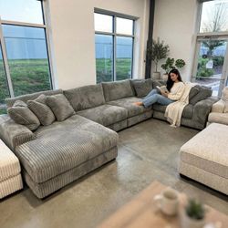 Lindyn Fog 5-Piece LAF Sectional
