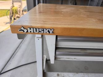 Husky work bench