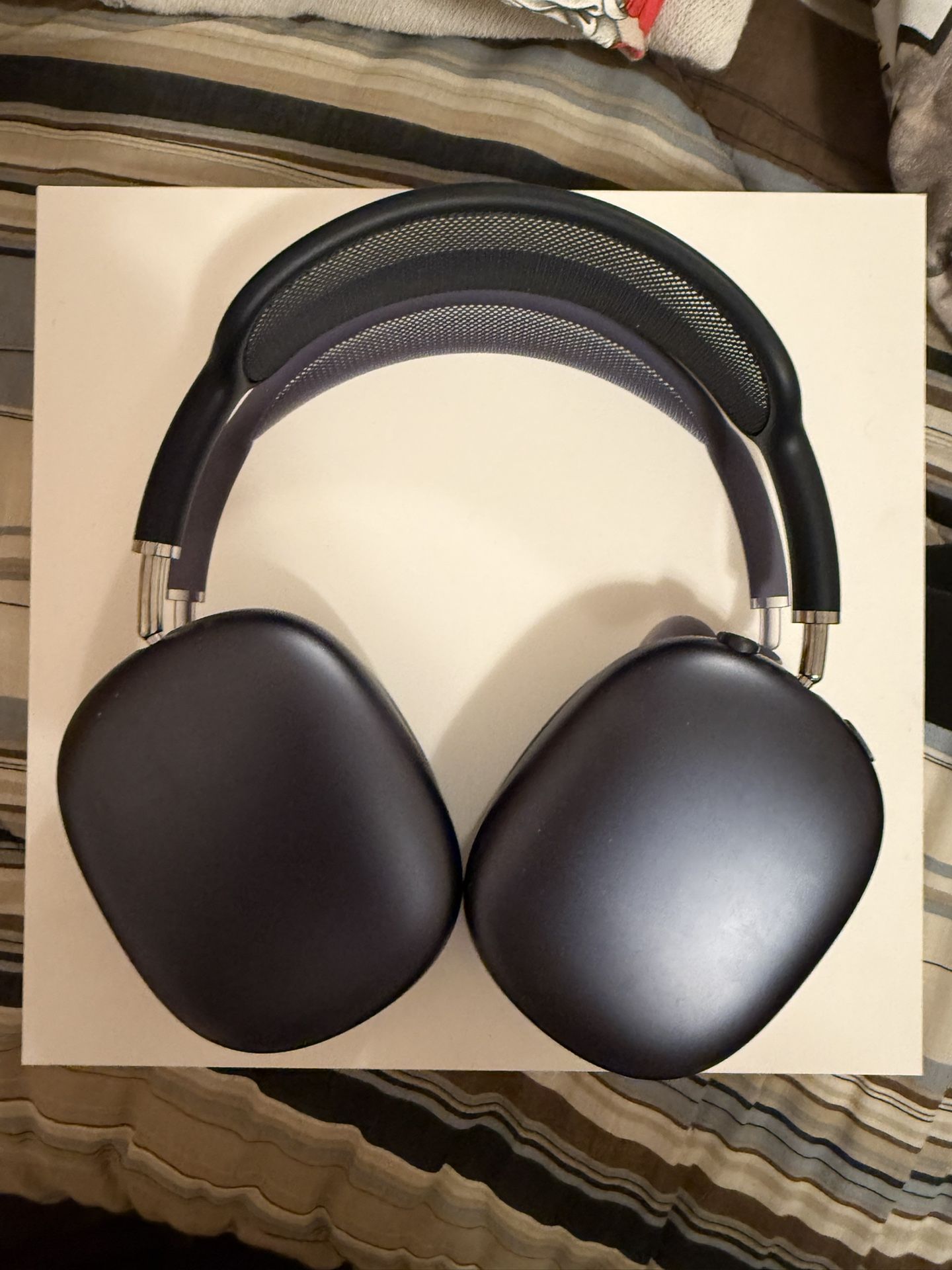 AirPod Pro Maxes