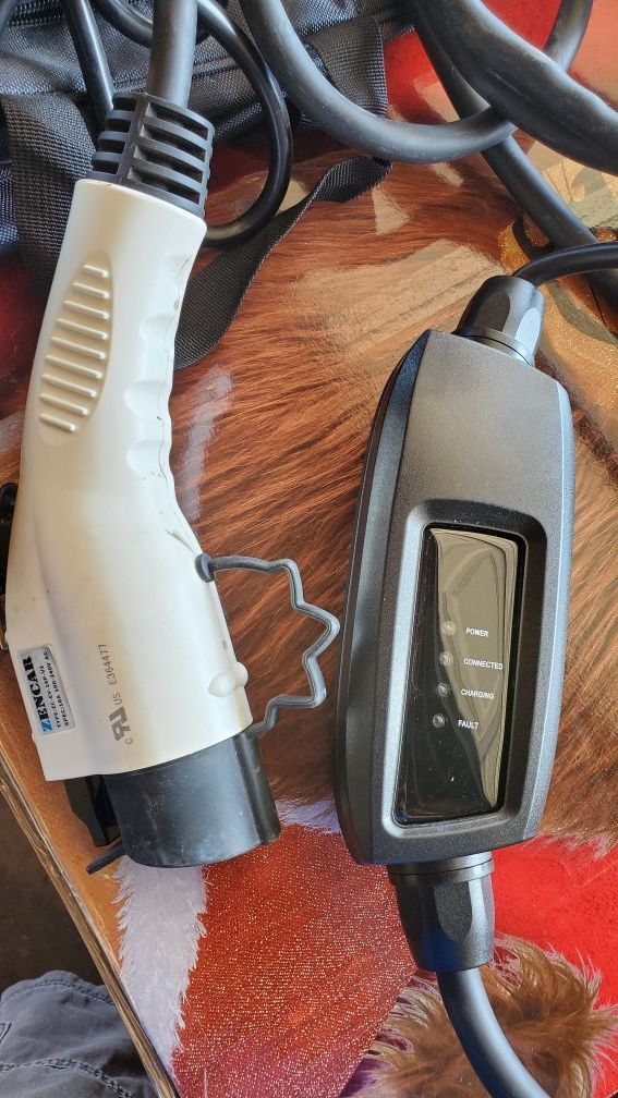EV Electric Car Charger 100240V Level 1/2 for Sale in Compton, CA