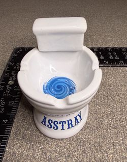 Novelty Ceramic Asstray Toilet Ashtray Funny Bathroom Humor Decor