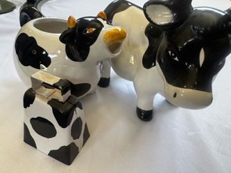Ceramic Cows 🐄
