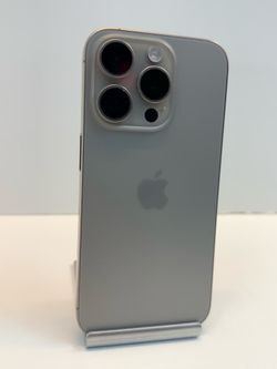Apple iPhone 15 PRO 128gb. ( Fully Unlocked Phone )