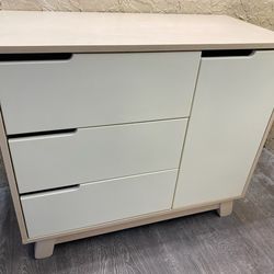 Hudson 3-Drawer Dresser Mid-Century Modern Nursery Dresser - Local Delivery for a Fee - See My Items 😎