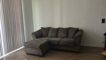 ASHLEY FURNITURE COUCH