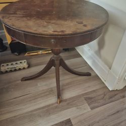 Vintage Mahogany Round MERSMAN Table With Drawer