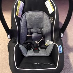 Graco Infant  Car Seat   