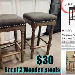 $30 Set of 2 Beautiful Wooden Stools in great condition