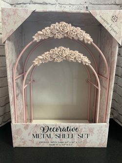 Set of Two Metal Shelves